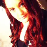 Chat with lacapucine_22