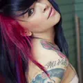 Discutir com sophie-tatou