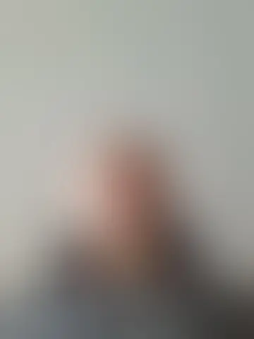 Discutez avec adrammus26958 et des hommes célibataires vers Paris