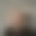 Chat with  malin393