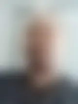 Chatter avec reheaiah70102 et des hommes célibataires vers Villemomble