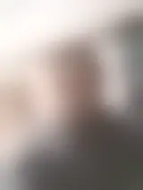 Chatter avec yvar76620 et des hommes célibataires vers Le Havre